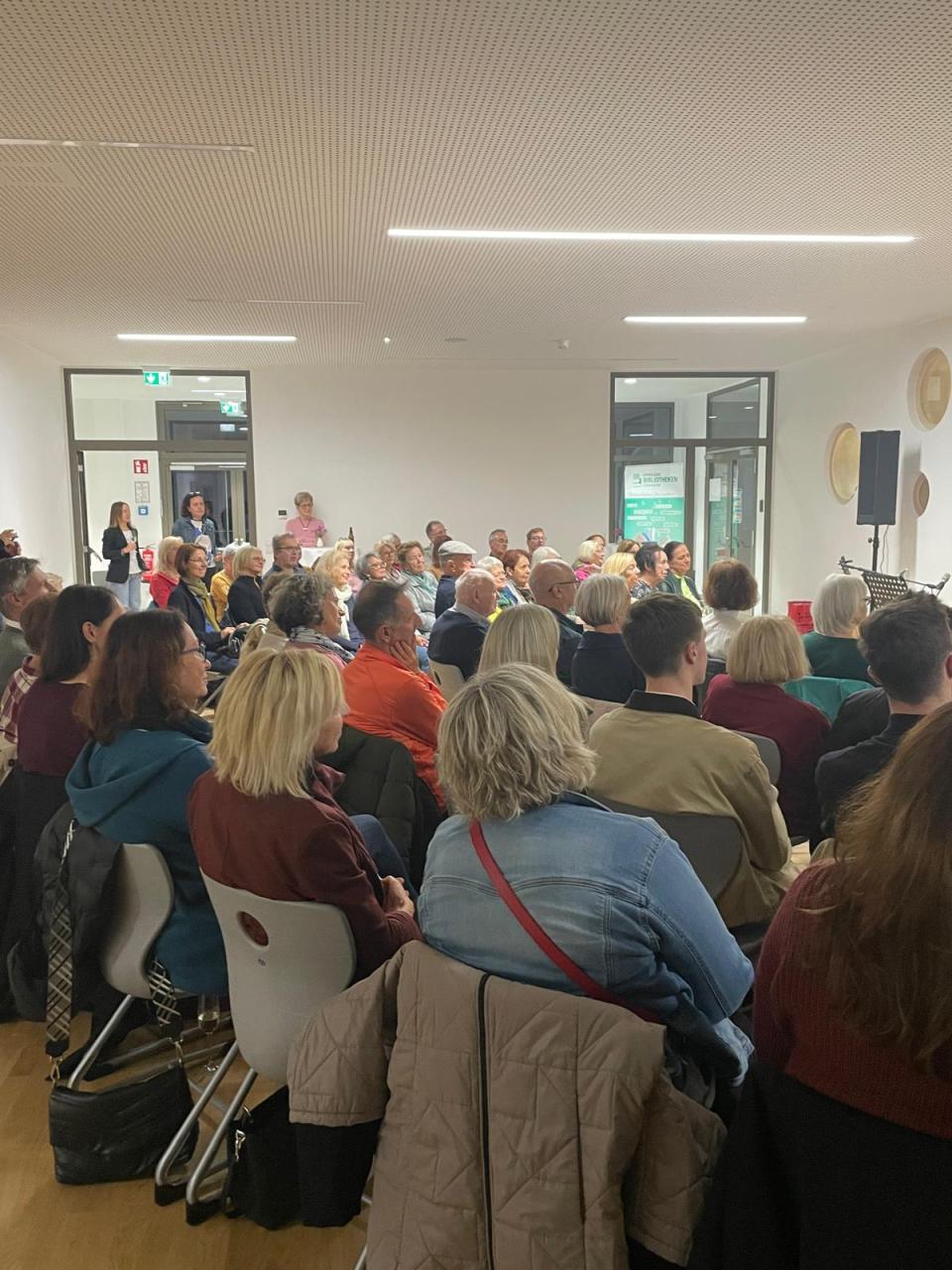 Robert Eichenauer liest "Die Aussenseiterin"