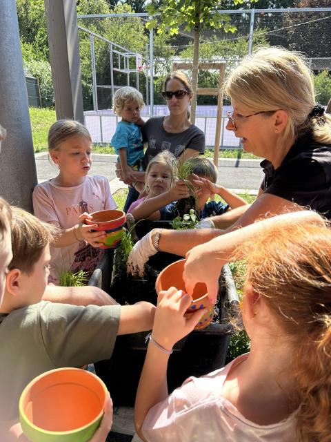 Ferienprogramm für Kinder in der Bibliothek Hitzendorf 