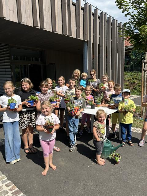 Ferienprogramm für Kinder in der Bibliothek Hitzendorf 